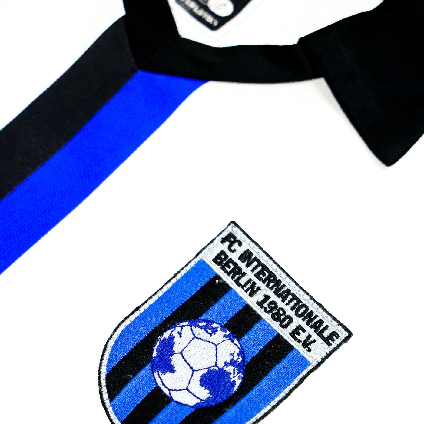 DAS TRIKOT - FC INTERNATIONALE (Vorverkauf)