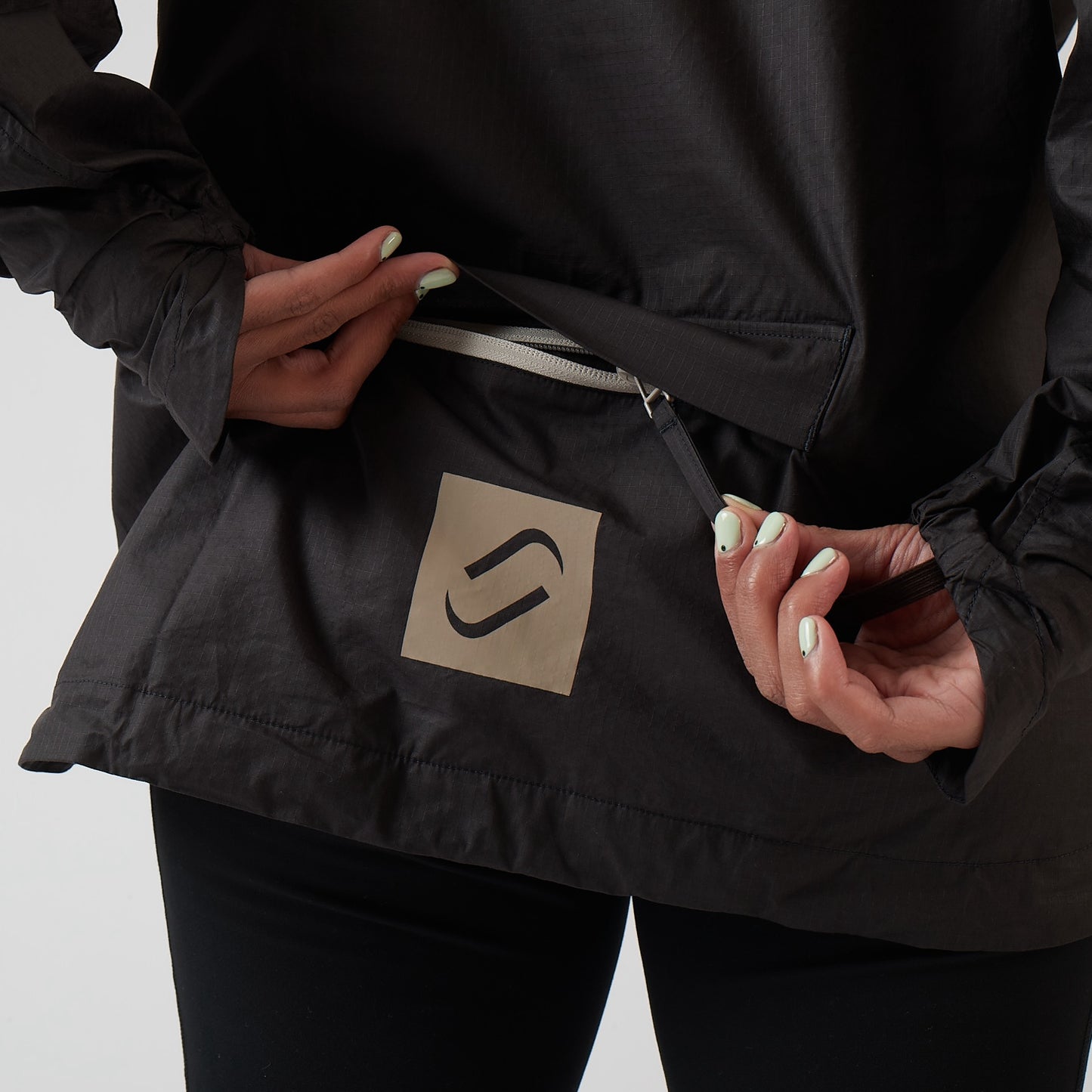 OrganicShade Laufjacke, unisex, schwarz