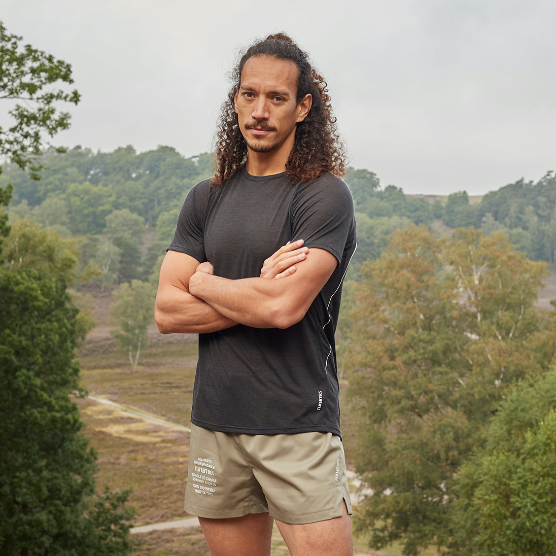 C2C Running Shorts Herren, olivgrün